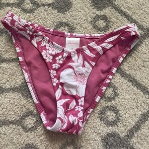 Target bikini bottom size xs never been worn before